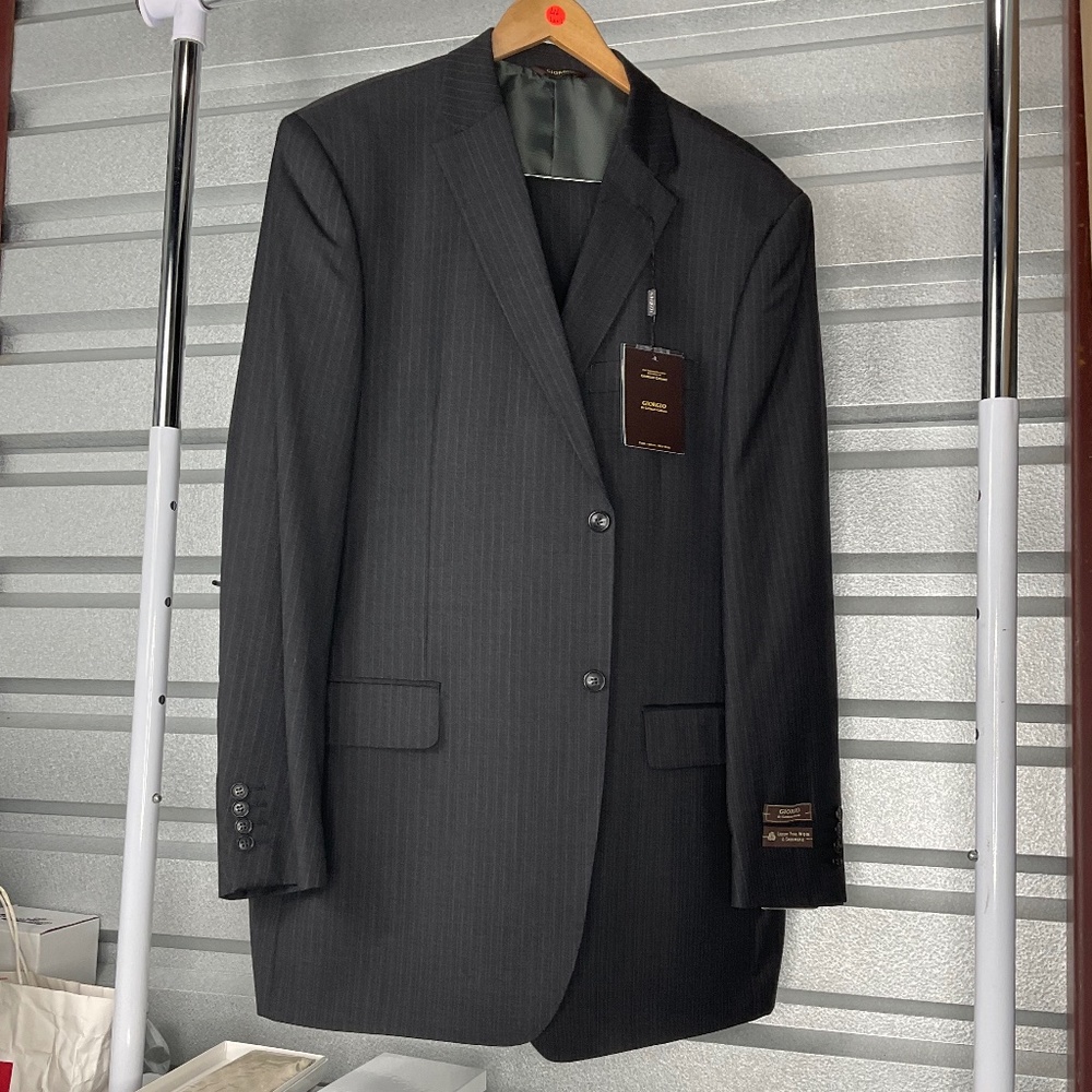 Suit by GIORGIO  COSANI suit 46Long